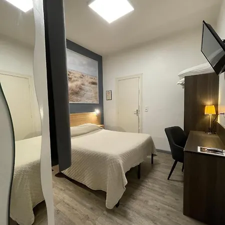 Mistral Comedie Saint Roch Hotel